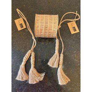 Burlap Jute Windowpane Weave Ribbon and 2 Tassels, Ribbon is 4" W x 10 Yds. NWT